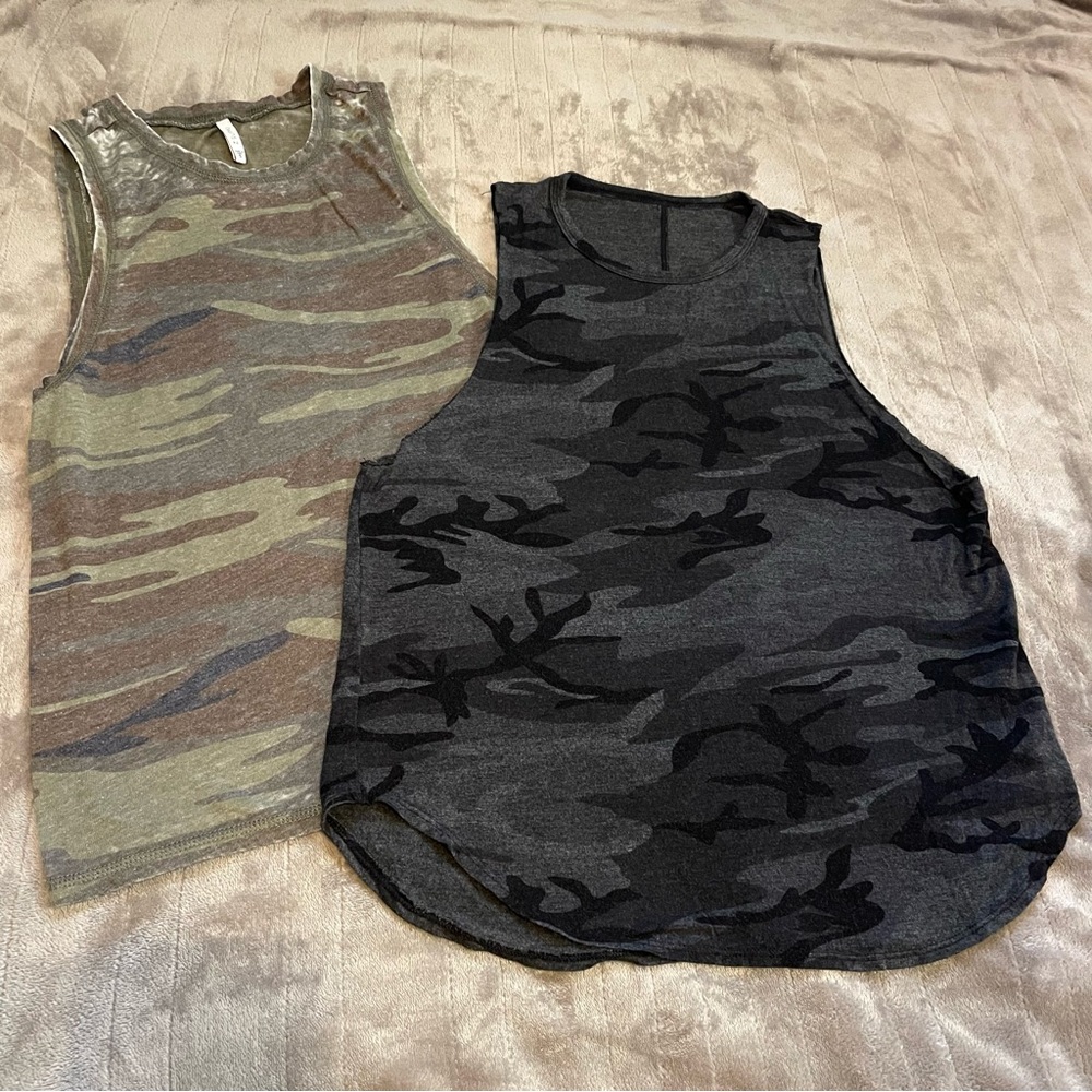 Set of Camo Tanks Green and Gray OS/Small